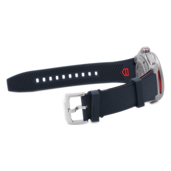 TAG HEUER Formula 1 Chronograph x Oracle Red Bull Racing 44mm TI/Rubber - Picture 2 of 5